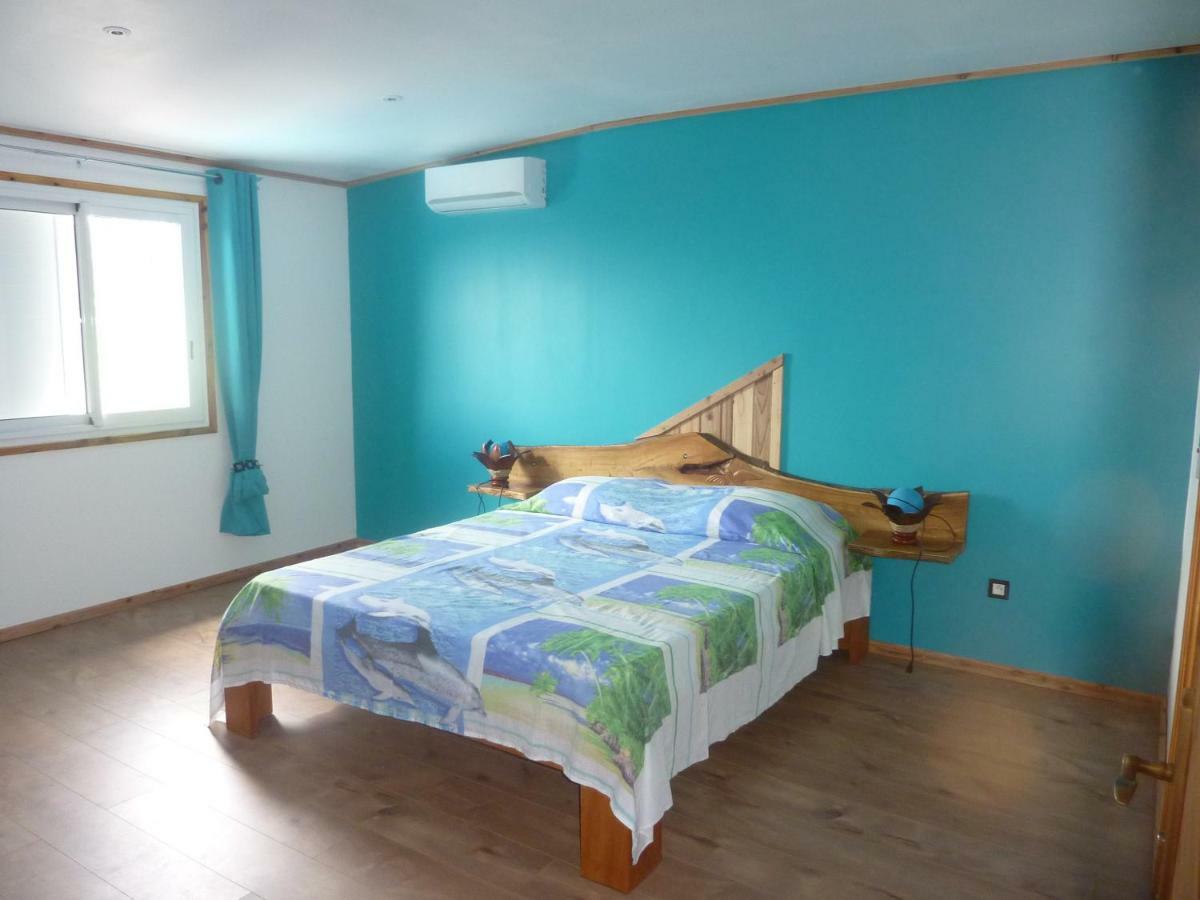 Bed and Breakfast La Pointe Au Corail Сент-Роз Екстер'єр фото